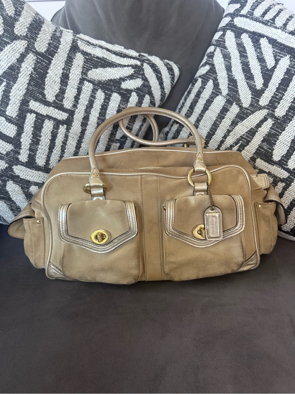 Vintage Coach 8681 metallic gold leather satchel handbag Y2K 2000s turn lock